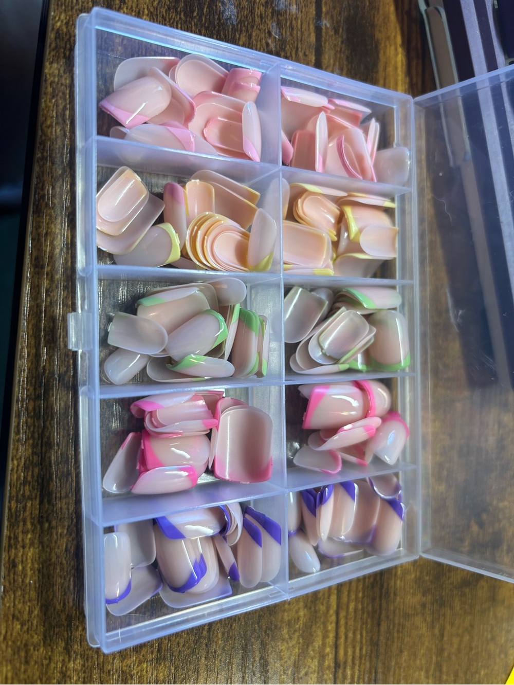 Clear Compartment Nail Tip Storage Box with Assorted Pink Accent Tips